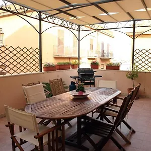 https://bb-la-terrazza-sul-porto.sicilyhotelsitaly.net