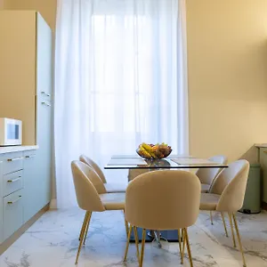 Renascentia In - Adults Only ** פירנצה