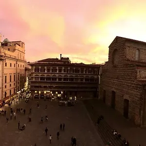 Palazzo Della Stufa Residenza D'epoca Frühstückspension